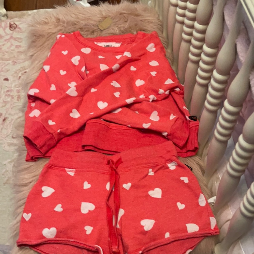 Girls shorts and sweatshirt set